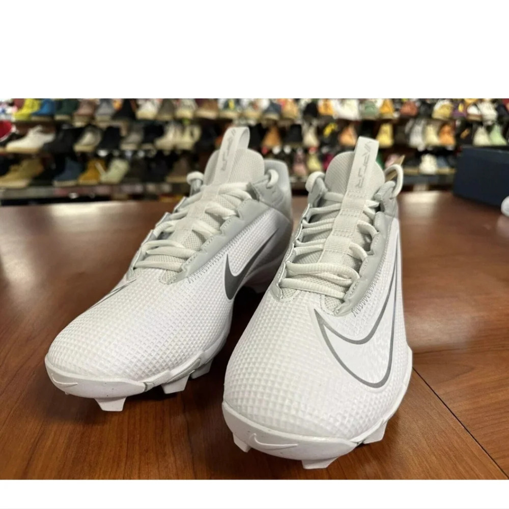 Nike Vapor Edge Shark 2 Football Cleats White Grey DH5088-100 Men's 14 Fastflex